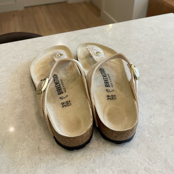 Birkenstock Gizeh Micro Fibre in Shiny Python Eggshell Size 39 - Picture 6 of 10